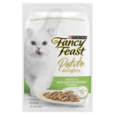 Fancy Feast Petite Delights Grilled Chicken in Gravy 50g