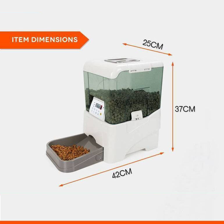 Electronic pet outlet feeder